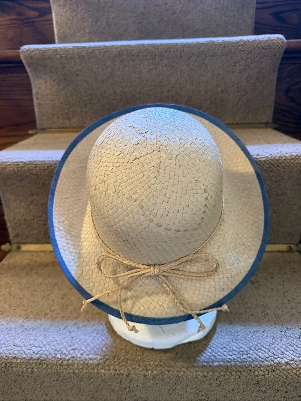 Women's Cream Straw Sun Hat with Blue Brim